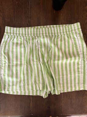 Old Navy Green and White Striped Women’s Bermuda Shorts